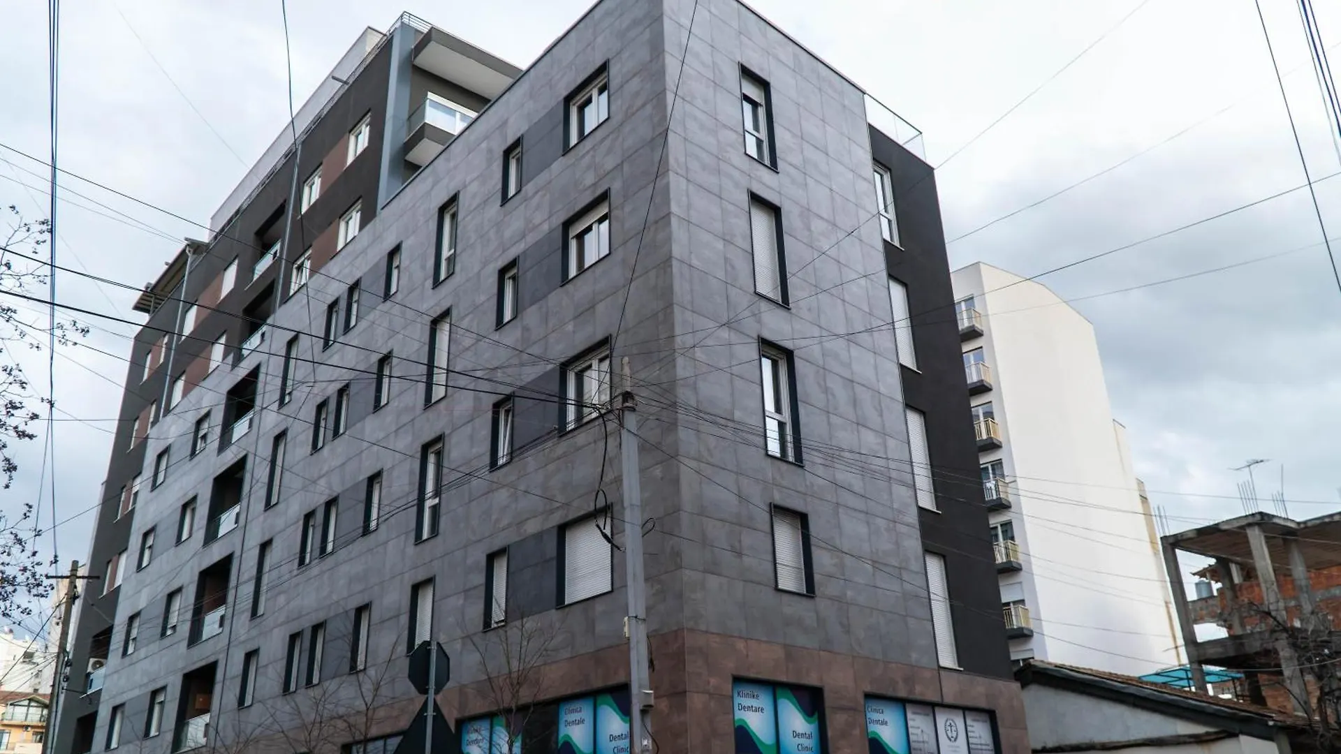 Signature Apartment 5 Tirana