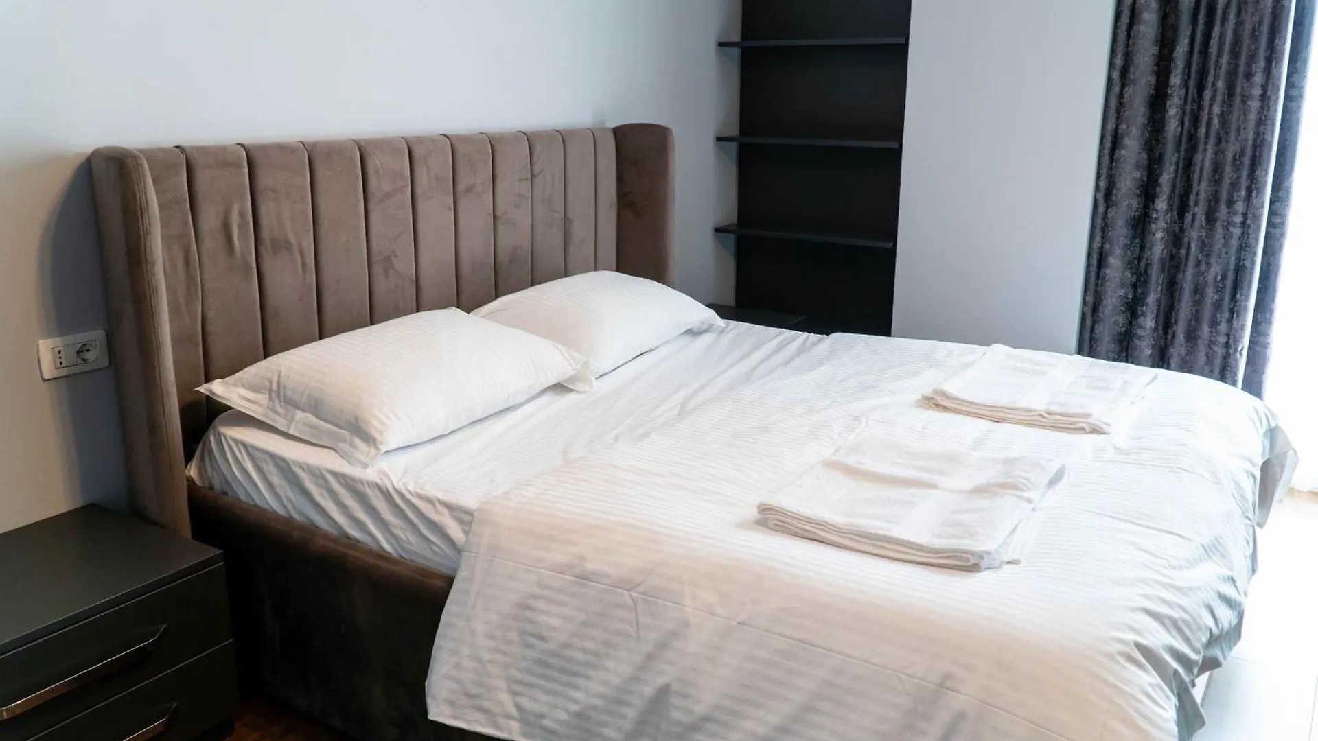 Signature Apartment 5 Tirana Albania